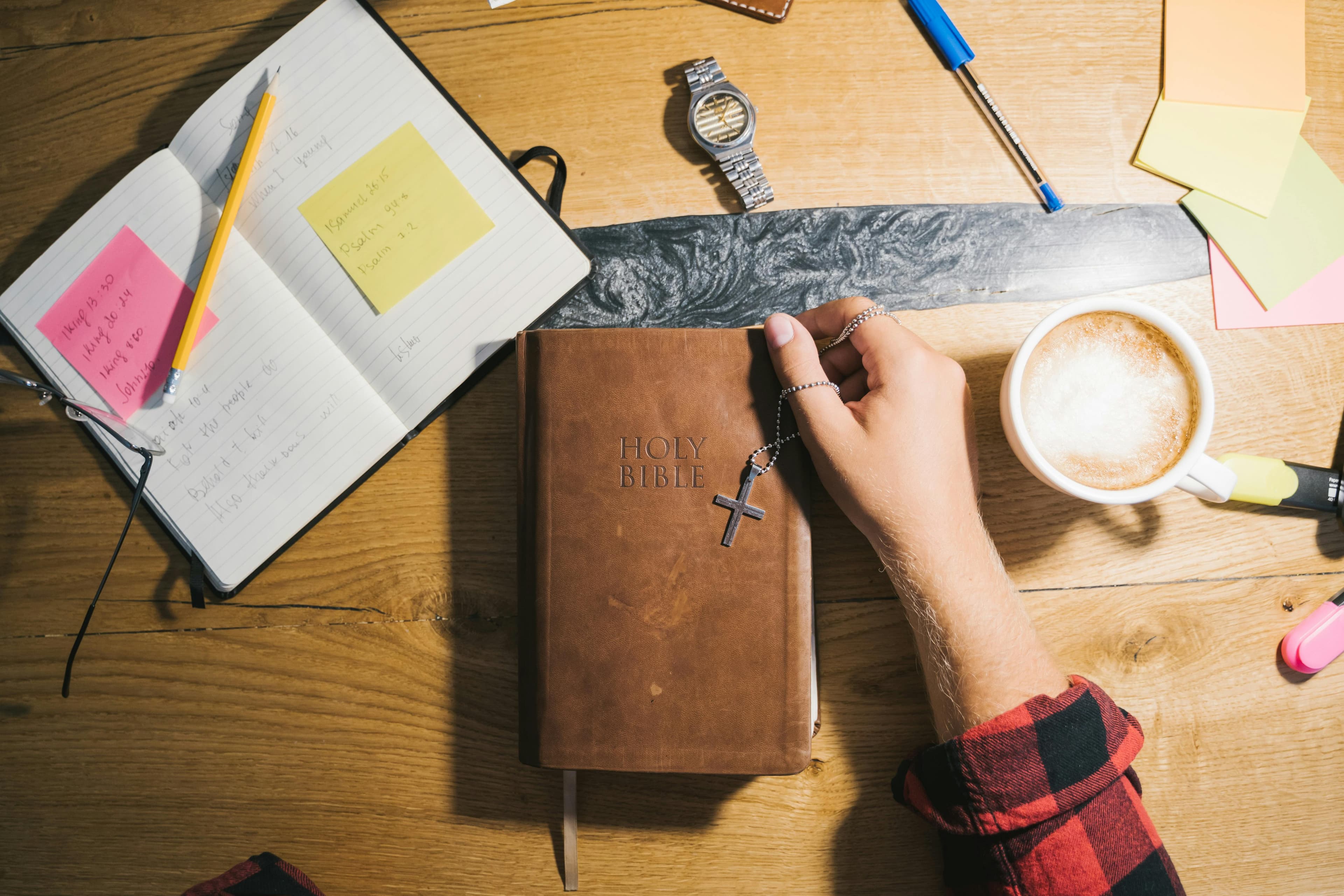 How to Organize Your Bible Study Notes Effectively